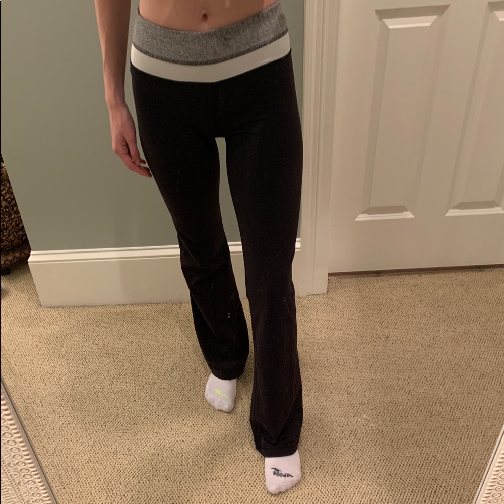 Lululemon black groove flare yoga pants